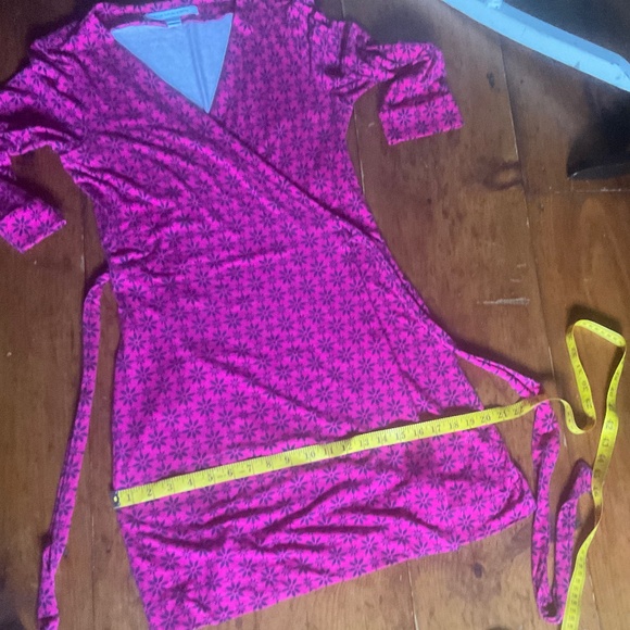 DIANE VON FURSTENBERG Julian Two Mini Wrap Dress Pink Floral Sz 8 - Picture 12 of 12